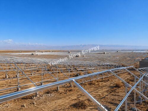 Qinghai'de 100MW Yer Tipi Güneş Enerjisi Montaj Sistemi