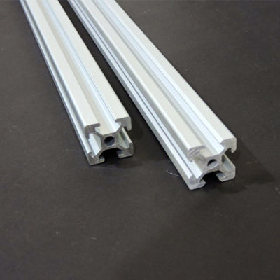 İyi bir fiyat. Silver Or Customized Aluminum 6005-T5 Extrusion Profiles Photovoltaic Module Mounting Rack Rail For Solar Systems çevrimiçi